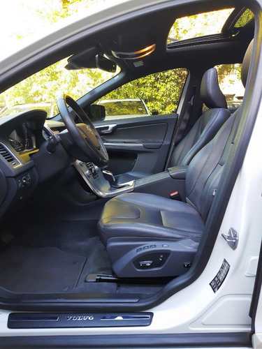 Volvo Xc60 Momentum T5 Awd