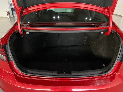 Imagen 11 de 15 de Hyundai Elantra 2020 2.0 Gls Mt