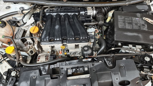 Imagen 4 de 9 de Renault Megane Iii Ph2 2.0 16v Privilege