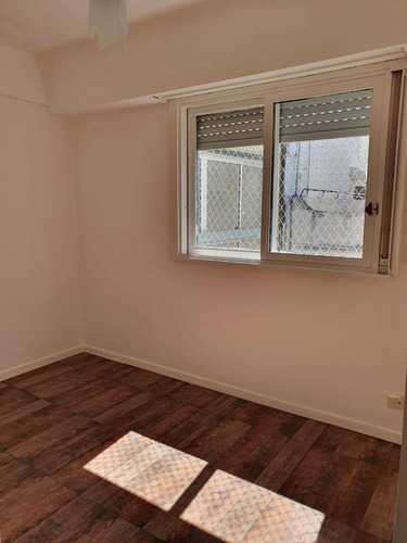 Imagen 17 de 19 de Hermoso Semipiso Con Gran Iluminacion - Con Detalles De Renovacion