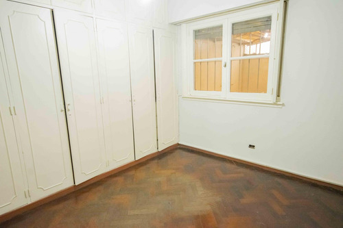 Departamento De 3 Ambientes Dependencia Apto Profesional En Alquiler, En Martínez.