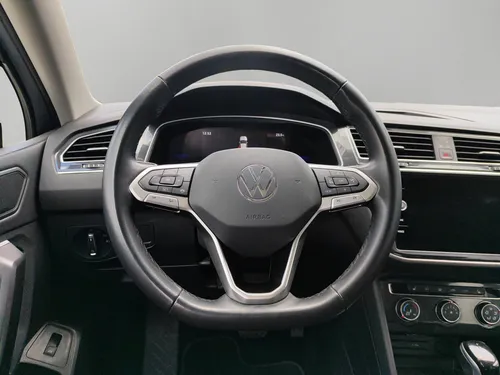 Volkswagen Tiguan 5p Comfortline L4/1.4/T Aut