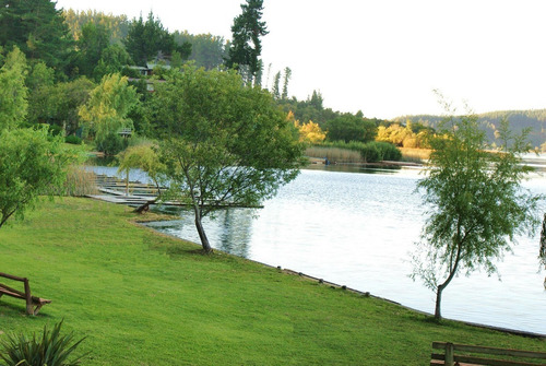 Imagen 18 de 19 de Lago Vichuquen, Tunquelen, Frente Lago