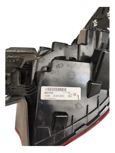 Lanterna Esquerda Tracker 20/22 Nova Gm 26313435