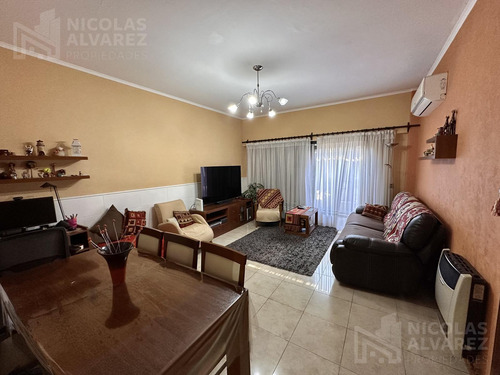 Espectacular Casa 4 Ambientes En Venta Con Quincho, Lomas Del Mirador