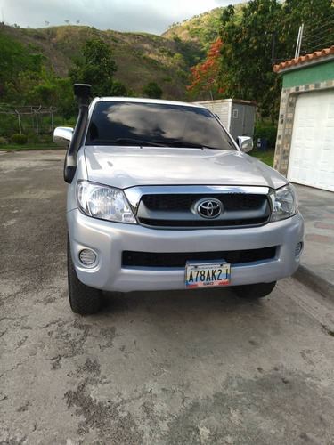 Imagen 9 de 13 de Toyota Hilux Kavak 4x4 Sincronica