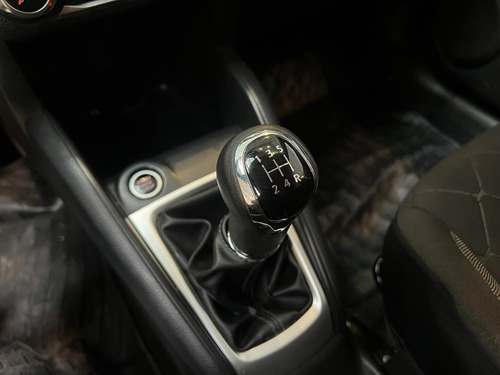 Nissan Kicks 1.6 Sense