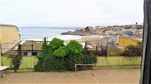 Sin Comision, Gran Vista Y Terreno Frente A Playa Chica