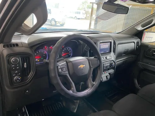 Chevrolet Silverado 4.3 Wt Cab Reg At 4X4