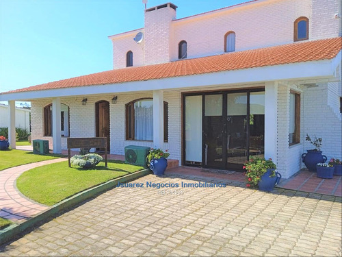 Js. Residencia Impecable En 5000m2