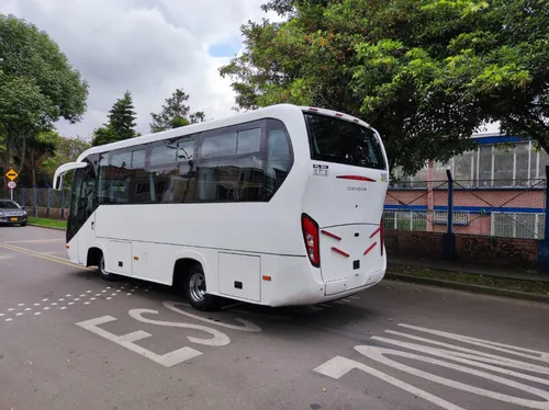 Dong Feng - Condor Carrocerías - Dpr 30 Pasajeros