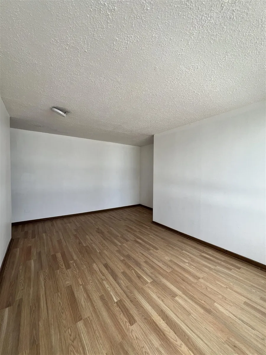 Imagen 3 de 12 de Departamento En Arriendo De 2 Dorm. En Recoleta
