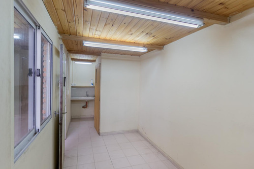 San Luis Al 3800 - Venta Deposito / Galpon En Rosario