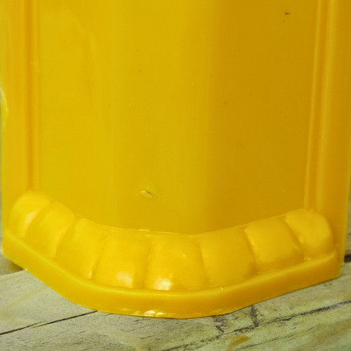Banco De Plástico 10 Piezas Reforzado Uso Rudo Negocio Plastico Amarillo