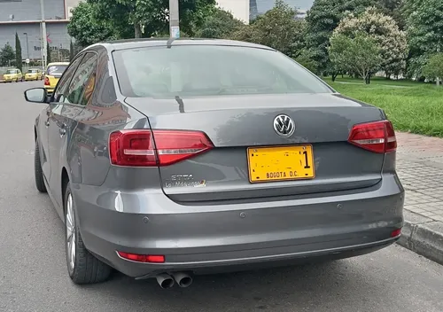 Volkswagen Jetta 2.0 Gli 211 hp