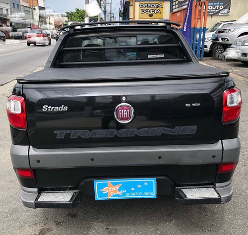 Fiat Strada 1.6 16v Trekking Cab. Dupla Flex 3p