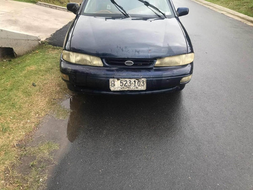 Kia Sephia  95 Nafta Por Partes