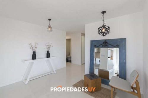 Apartamento En Venta Y Alquiler En Mansa Punta Del Este, 3 Dormitorios, 4 Baños