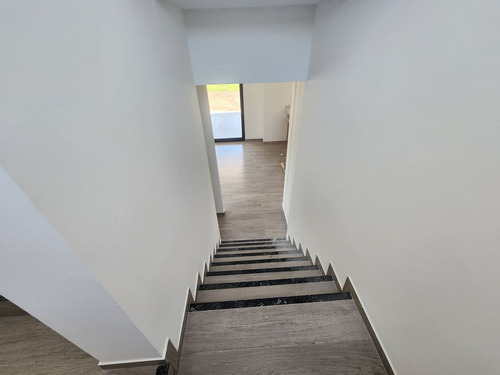 Casa 5 Ambientes En Venta Barrio San Pablo Pilar