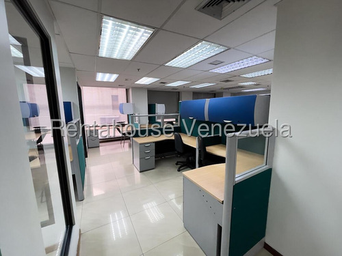 Oficina En Venta - Urb. Chacao.