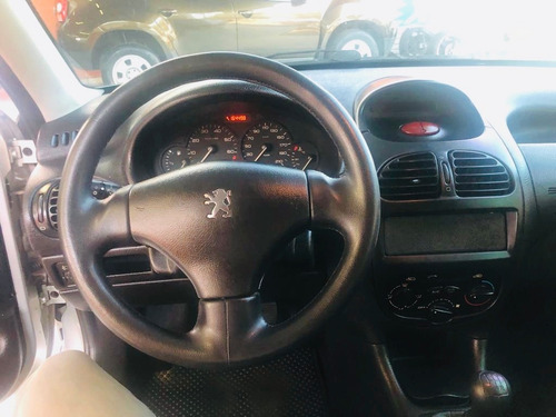 Peugeot 206 1.4 Presence Flex 5p 2007