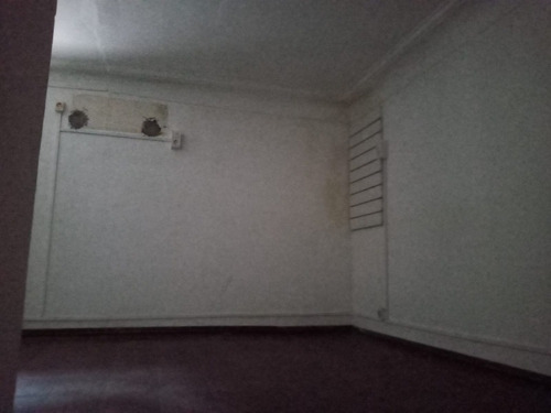 Imagen 3 de 5 de Local Comercial Céntrico