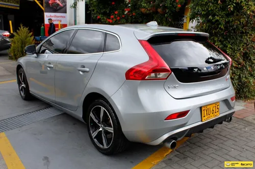 Volvo V40 2.0 T4 R-Desing Turbo