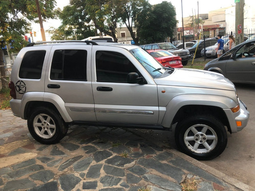 Imagen 7 de 12 de Jeep Cherokee Limited