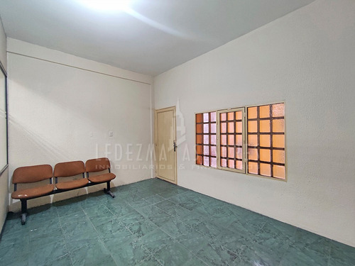 Imagen 3 de 7 de Ledezma Asesores Vende Local Comercial En La Av. Jesús Soto, Cerca Del Aeropuerto, Ciudad Bolívar - Venezuela