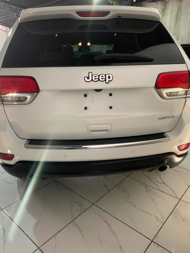 Imagen 4 de 15 de Jeep Cherokee Cheroke Límited Lujo