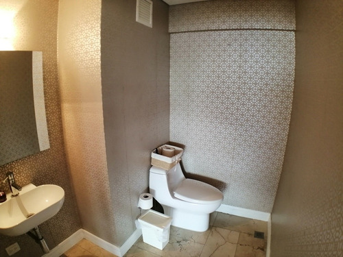 Imagen 14 de 17 de Se Alquila Apto 360m2 3h+s/5b/3p Chulavista