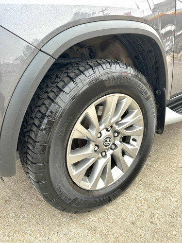 Toyota Hilux SW4 2.8 Srx 177cv 4x4 7as 6at