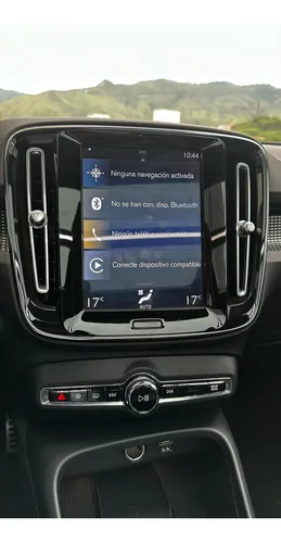 Volvo XC40 2.0 T4 R-Desing