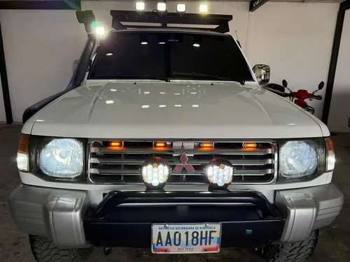 Mitsubishi Montero