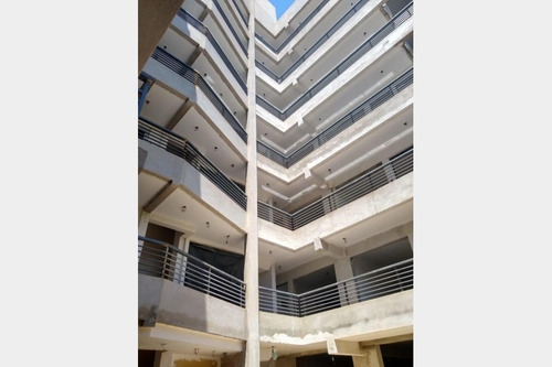 Imagen 2 de 11 de Departamento En Venta En Moron