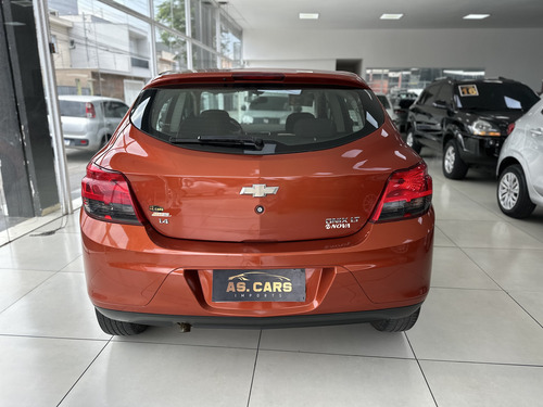 Chevrolet Onix 1.4 Lt 5p