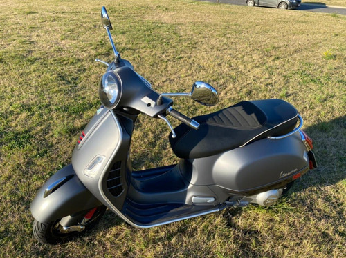 Vespa 300 Gts Super Sport
