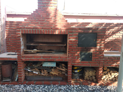 Casa En Venta - 3 Dormitorios 2 Baños - 400mts2 - San Carlos, La Plata