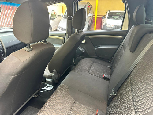 Renault Oroch Exp 16 Sce