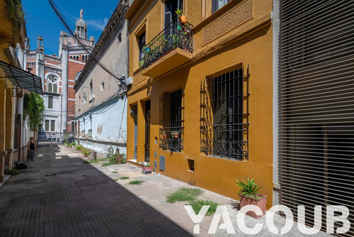 Ph En Venta - 4 Dormitorios 2 Baños - 270mts2 - Almagro