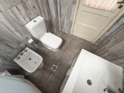 Venta Casa 3 Ambientes En Santos Lugares