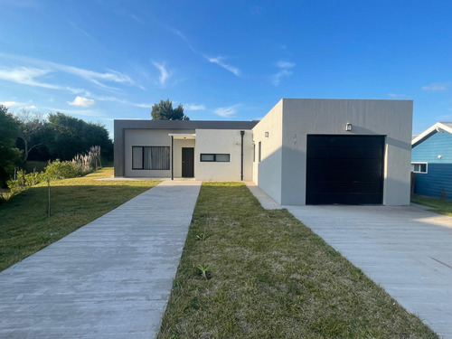Casa En Venta - Costa Esmeralda