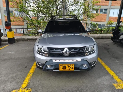 Renault Duster OROCH 4x4 Intense