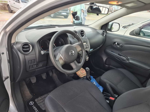 Nissan Versa 2013 1.6 16v Sl Flex 4p