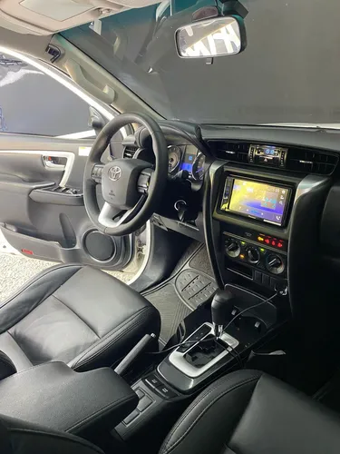 Toyota Fortuner 2.7 Sr 4x2 At 2018