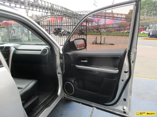 Suzuki Grand Vitara 4x4 2400cc Mt Aa