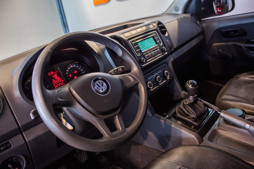 Imagen 8 de 10 de Vw Amarok Startline 2.0 Tdi 4x2 90.000km 2016 Blanco