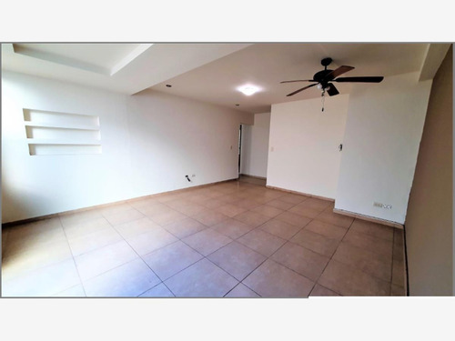 Imagen 3 de 11 de Casa Sola En Renta Renta En Residencial Magnolias Al Norte De Saltillo