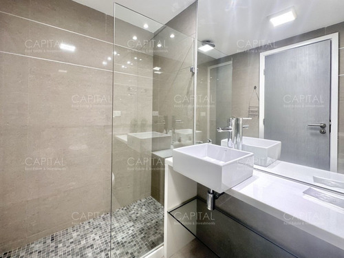 Imagen 16 de 18 de Apartamento De Tres Dormitorios Y Dependencia En Venta, Punta Del Este