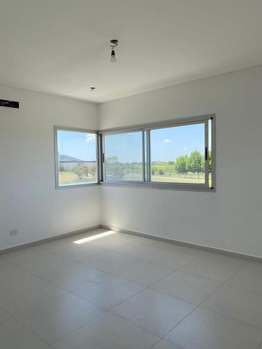 Imagen 16 de 21 de Casa - El Canton - Islas